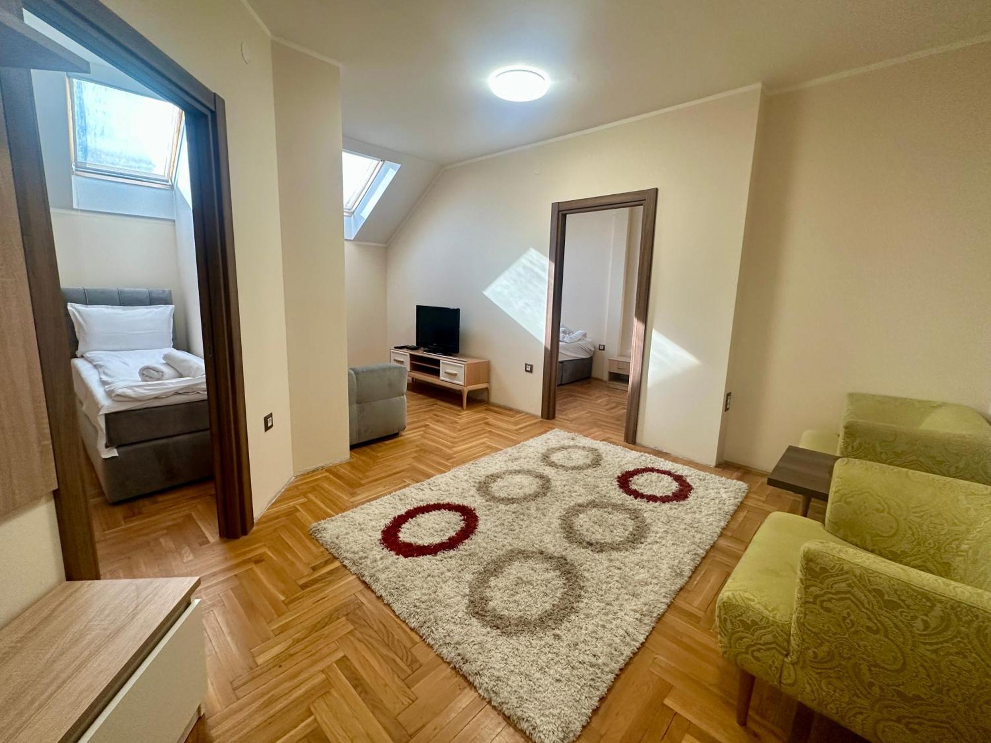 Agape Villa Apartments Novi Sad Luaran gambar