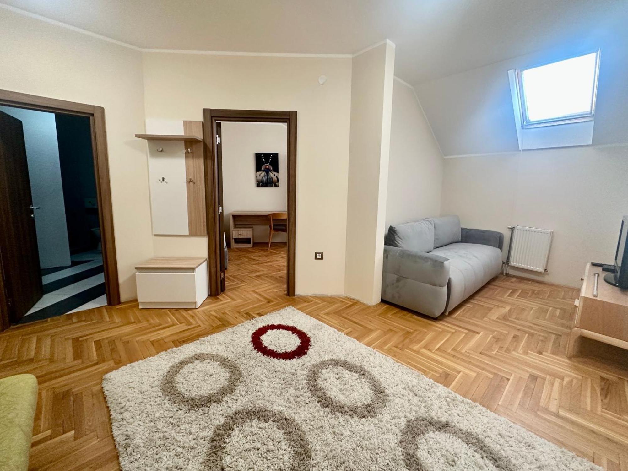 Agape Villa Apartments Novi Sad Luaran gambar