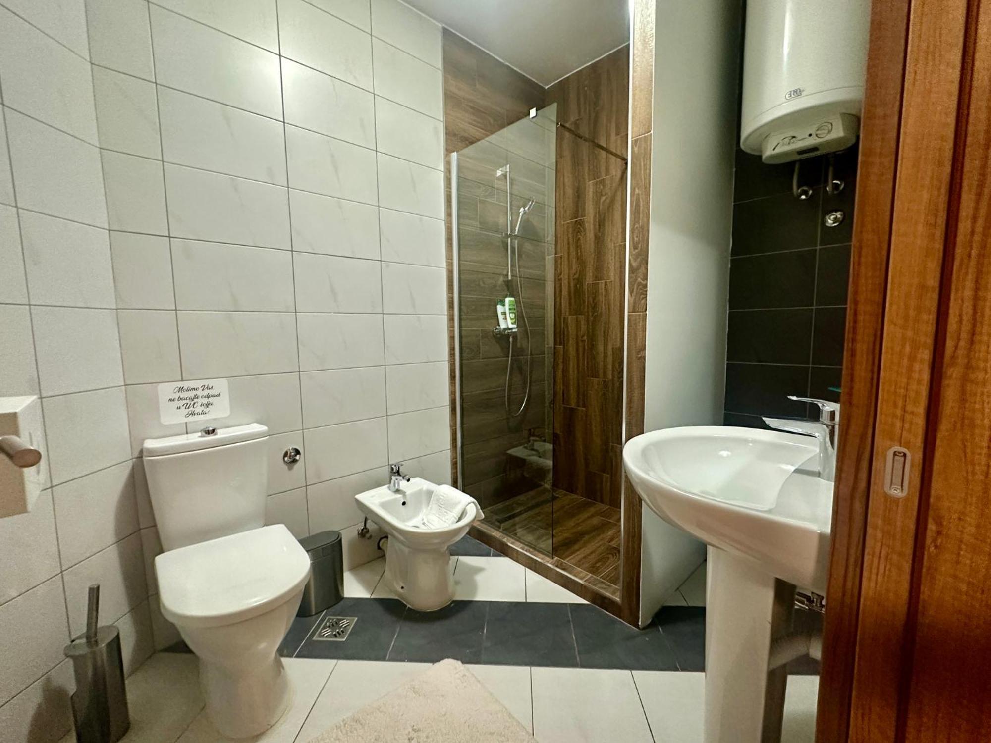 Agape Villa Apartments Novi Sad Luaran gambar